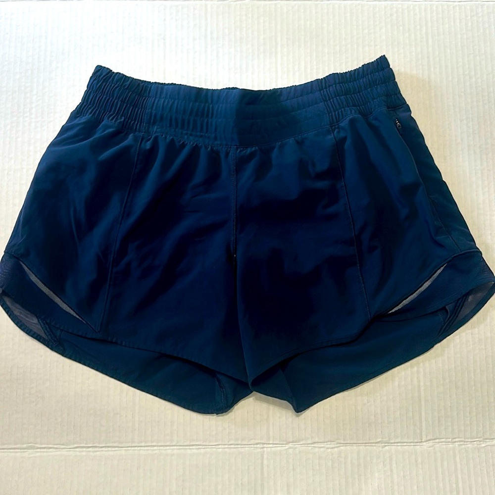 Lululemon Women’s Hotty Hot High Rise 4” (6)